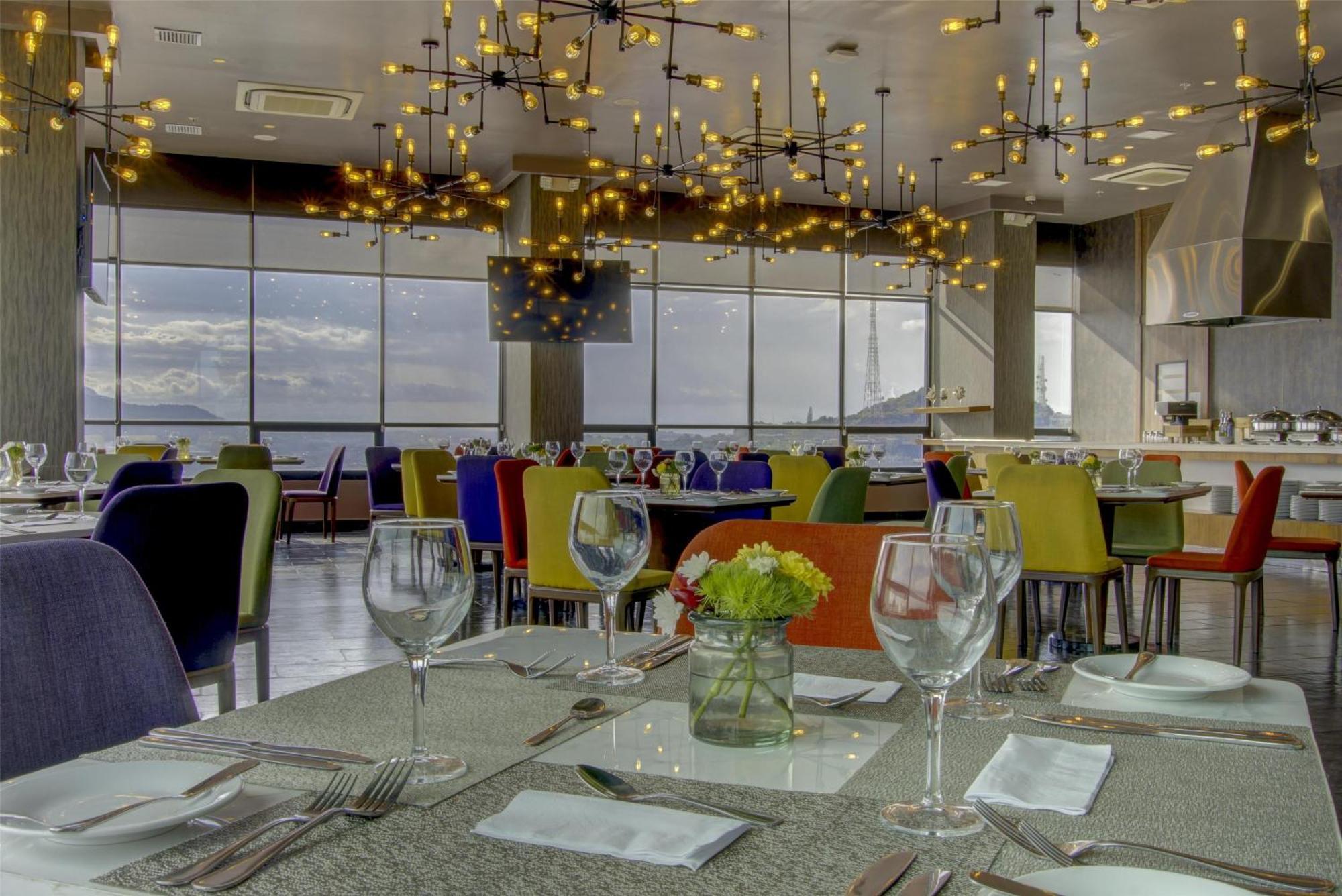 Doubletree By Hilton Guayaquil Hotel Eksteriør billede