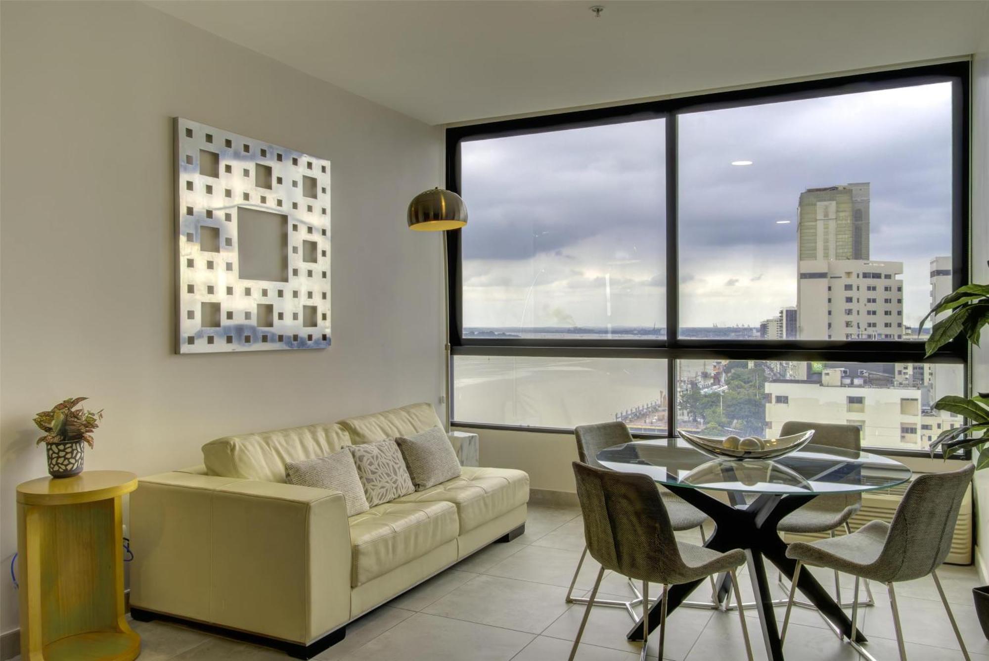 Doubletree By Hilton Guayaquil Hotel Eksteriør billede
